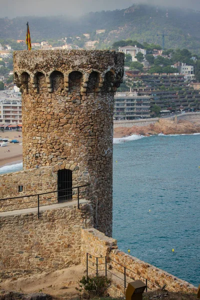 Spanya Nın Katalunya Kentindeki Tossa Mar Kalesi Nde Bir Yaz — Stok fotoğraf