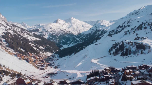 Légi Panoráma Meribel Falu Völgy Végén Francia Alpokban Gyönyörű Panoráma — Stock Fotó