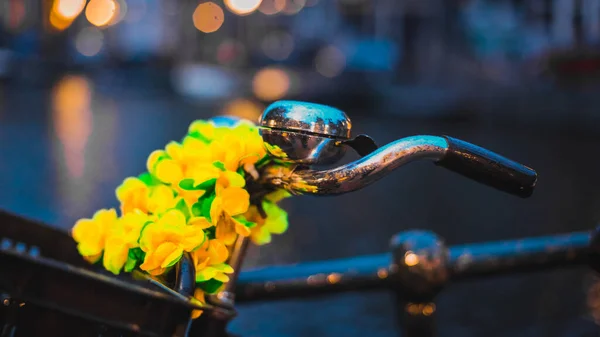 Campanello Vintage Manubrio Bicicletta Notte Amsterdam Bellissimo Dettaglio Amsterdam — Foto Stock