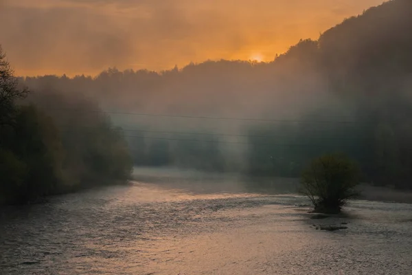 Romantic Misty Morning River Sunrise Layers Fog Seen Trees Sun — Stock Photo, Image