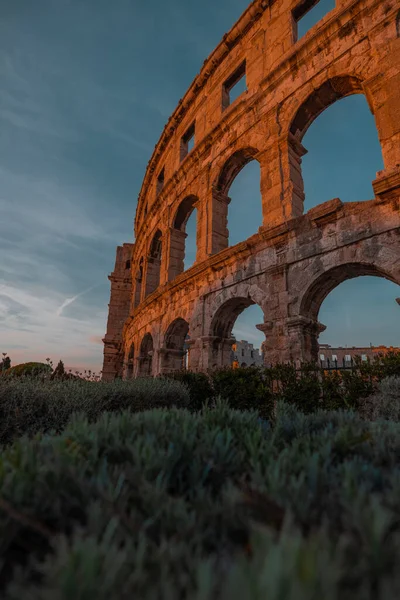 Prachtig Romeins Colloseum Amphiteatre Pula Een Zonnige Zomeravond Met Romantisch — Stockfoto