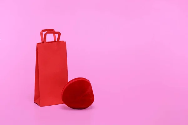 Geschenk Rote Schachtel Und Rote Verpackung Geschenke Für Valentinstag Jahrestag — Stockfoto