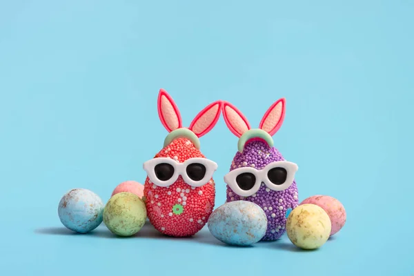 Colorful Easter Egg Bunny Ears Sunglasses Blue Background Sale Banner — Stock Photo, Image