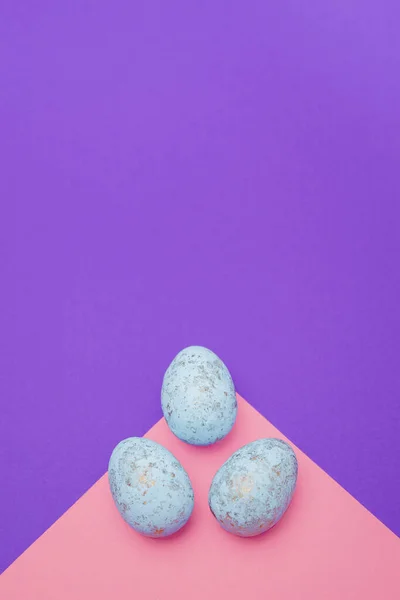 Великодні Яйця Кольоровому Фоні Святковий Банер Простором Копіювання Вертикальний Формат — стокове фото