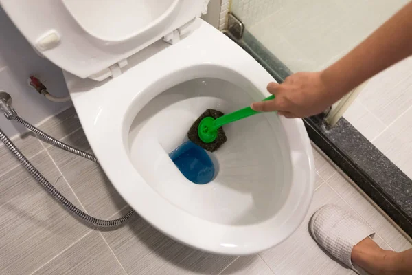 Hand Woman Glove Cleaning Toilet Bowl Using Brush Concept House — Fotografia de Stock