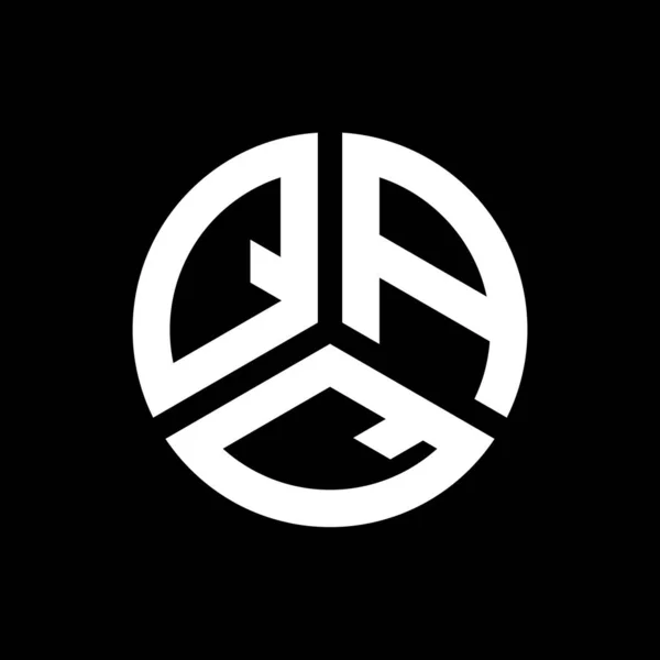 Desain Logo Huruf Qaq Pada Latar Belakang Hitam Qaq Kreatif - Stok Vektor