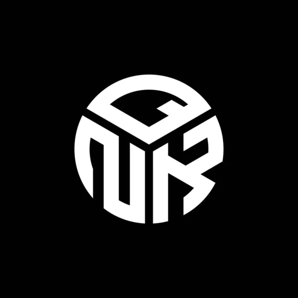 Diseño Del Logotipo Letra Qnk Sobre Fondo Negro Qnk Iniciales — Vector de stock