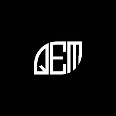 Siyah arkaplan üzerine QEM harf logosu tasarımı. QEM yaratıcı harflerin baş harfleri logo kavramı. QEM vektör tasarımı..