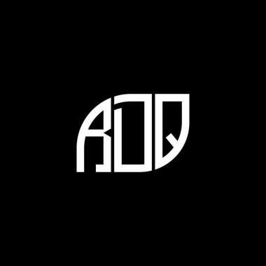 Siyah arka planda RDQ harf logosu tasarımı. RDQ yaratıcı harflerin baş harfleri logo kavramı. RDQ harf tasarımı.