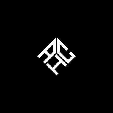 Siyah arka planda AHC harf logosu tasarımı. AHC yaratıcı harflerin baş harfleri logo kavramı. AHC harf tasarımı.
