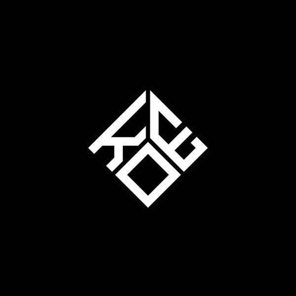 Siyah Arka Planda Koe Harf Logosu Tasarımı Koe Yaratıcı Harflerin — Stok Vektör
