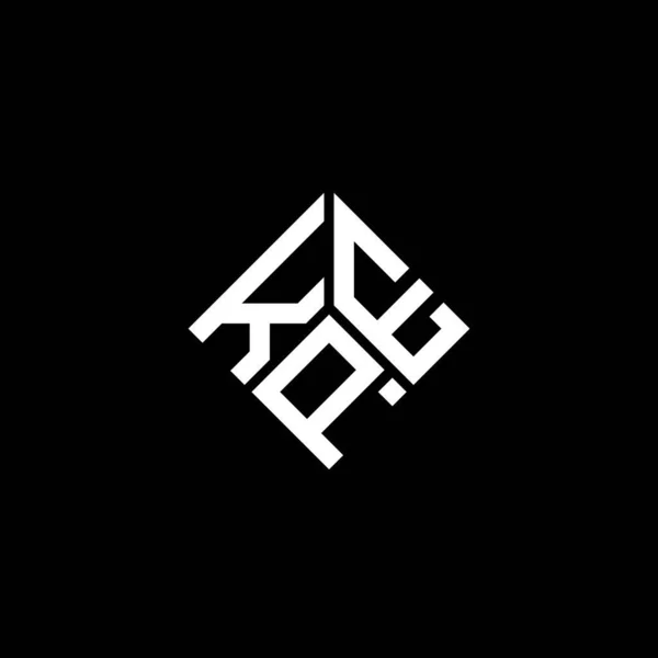 黒の背景にKpeの文字のロゴデザイン Kpeクリエイティブイニシャルレターロゴコンセプト Kpe文字デザイン — ストックベクタ