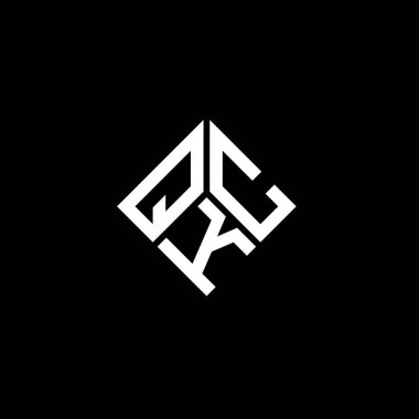 Siyah arkaplanda QKC harf logosu tasarımı. QKC yaratıcı harflerin baş harfleri logo kavramı. QKC harf tasarımı.
