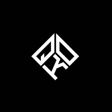 Siyah arkaplanda QKO harf logosu tasarımı. QKO yaratıcı harflerin baş harfleri logo kavramı. QKO harf tasarımı.