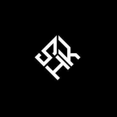 SHK harf logo tasarımı siyah arkaplan üzerine. SHK yaratıcı harflerin baş harfleri logo kavramı. SHK harf tasarımı.