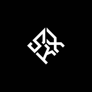 Siyah arkaplanda SKX harf logosu tasarımı. SKX yaratıcı harflerin baş harfleri logo kavramı. SKX harf tasarımı.