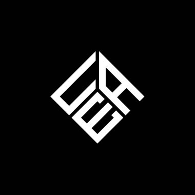 Siyah arka planda UEA harf logosu tasarımı. UEA yaratıcı harf logosu konsepti. UEA harf tasarımı.