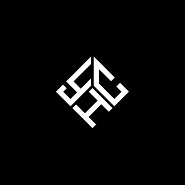 Siyah arka planda YHC harf logosu tasarımı. YHC yaratıcı harflerin baş harfleri logo kavramı. YHC harf tasarımı.