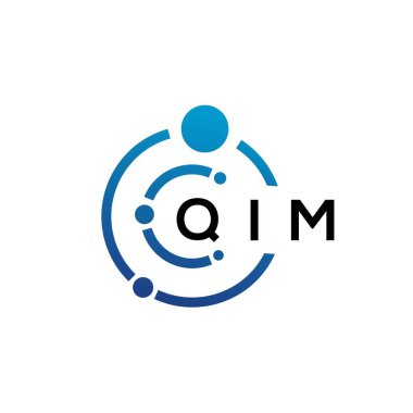 Beyaz arkaplanda QIM harfli teknoloji logosu tasarımı. QIM yaratıcı harflerin baş harfleri IT logosu kavramı. QIM harf tasarımı.