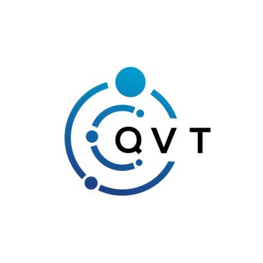 Beyaz arka planda QVT harfli teknoloji logosu tasarımı. QVT yaratıcı baş harfleri IT logosu konsepti. QVT harf tasarımı.