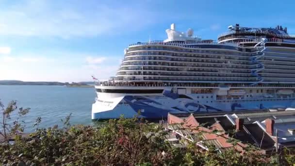 Large Norwegian Cruise Liner Ship Port Cork Cobh Ireland July — стоковое видео