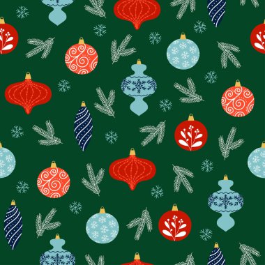 Kusursuz bir Noel süsü ve yeşil arka planda kar taneleri deseni. Farklı şekillerde Noel ağacı süslemesi.