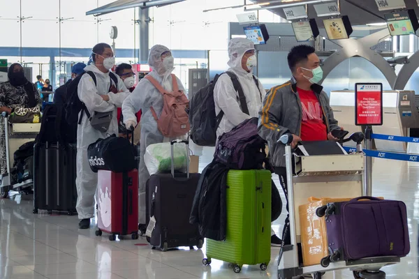 Bangkok Thailand Januari 2022 Asiatiska Passagerare Bär Ppe Kostym För — Stockfoto