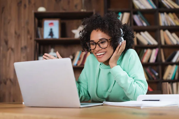 Happy African American Student Eyeglasses Headphones Using Laptop — Stock Photo, Image