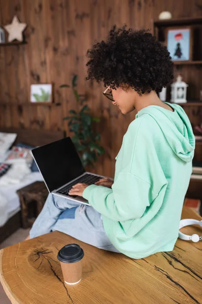 African American Student Eyeglasses Typing Laptop Blank Screen Sitting Desk — Stock Photo, Image