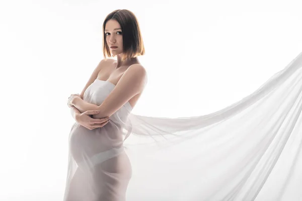 Mujer Embarazada Joven Tela Tocando Brazos Aislados Gris — Foto de Stock
