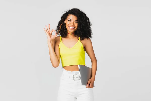 Positive African American Woman Yellow Crop Top Holding Laptop Showing — Stock Photo, Image