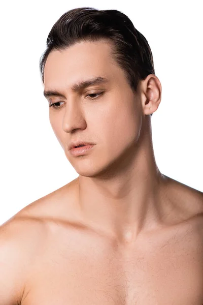 Portrait d'homme brune torse nu avec une peau parfaite isolé sur blanc — Photo de stock