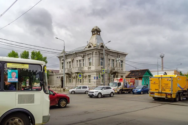 Orenburg Rusko Září 2021 Staré Dvoupatrové Sídlo Rohovou Věží Střeše — Stock fotografie
