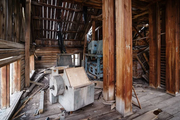Interior Antigo Moinho Abandonado Foto Foi Tirada Aldeia Pervokrasnoe Região — Fotografia de Stock