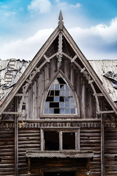 Construcción Antiguo Molino Abandonado Fragmento Fachada Foto Fue Tomada Pueblo — Foto de Stock