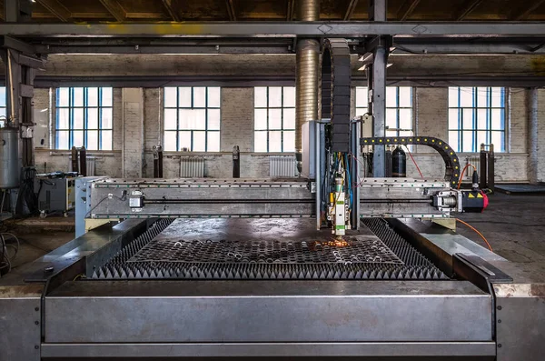 Cnc Laser Cutting Machine Sheet Metal Production Area Picture Taken — стокове фото