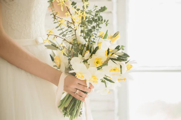 Bouquet Festivo Una Donna — Foto Stock