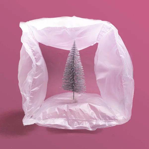 Concepto Inspirado Las Crrismas Árboles Protegidos Pequeño Árbol Navidad Artificial — Foto de Stock
