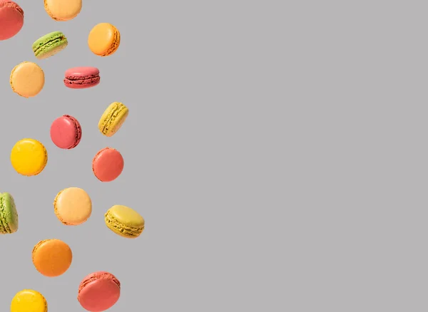 Attraktive Schweben Arrangement Von Leckeren Bunten Macarons Ein Konzept Mit — Stockfoto