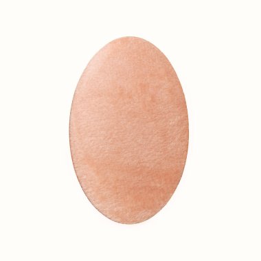 Sağlık ve güzellik minimum konsept. Beyaz ve yeşil sprey küçük şişe ve üç güzel beyaz başlı çiçek uçup gidiyor. Güzel pastel mavi arka plan.