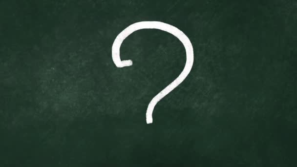 Handdrawn animation write a Question marks in chalk on a green blackboard. Ask for help. FAQ concept. Asking questions. Dark green chalkboard. Answer search concept. — Stock Video