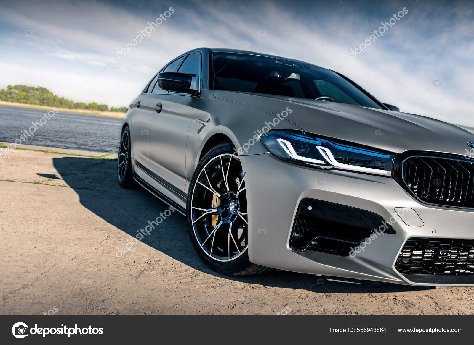 JBCustoms  Front Bumper BMW M5 F90