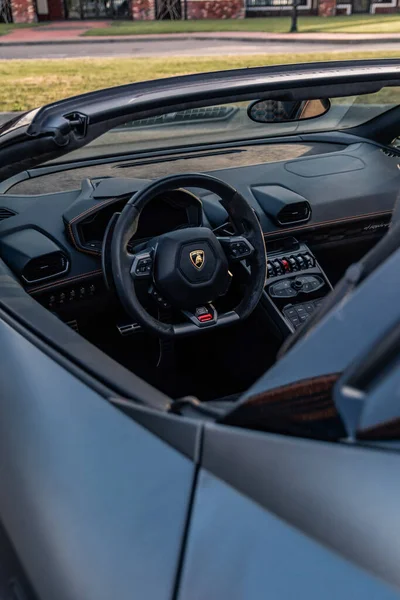 Italian Supercar Lamborghini Huracan Spyder Interior Steering Wheel Kyiv Ukraine — Stockfoto