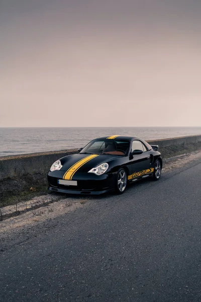 Klasyczne Retro Porsche 911 996 Turbo Pustej Mglistej Drodze Kijów — Zdjęcie stockowe