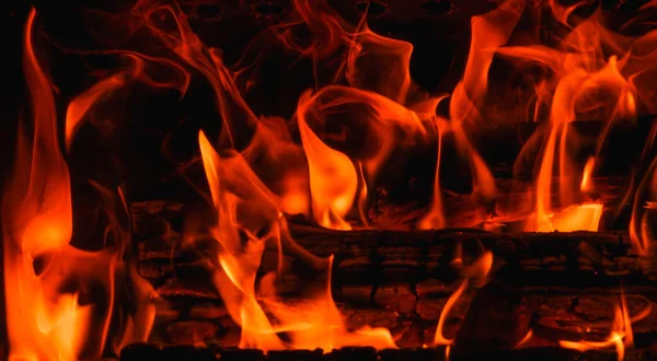 Pożar Konsystencja Ognia Płonące Drewno Kominku Zbliżenie Ognia Ciemności Płonące — Zdjęcie stockowe
