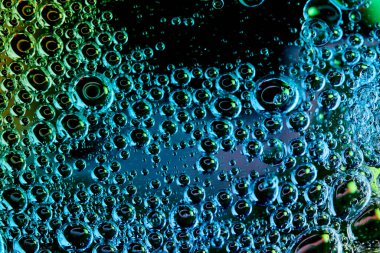 Petrol kabarcıkları, tıkanıklık, sıradan güzellikler