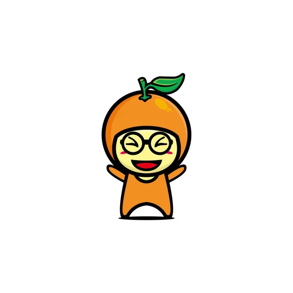 かわいいオレンジの漫画のキャラクター シンプルなフラットスタイルの漫画のキャラクターイラストデザイン 白地に隔離された — ストックベクタ