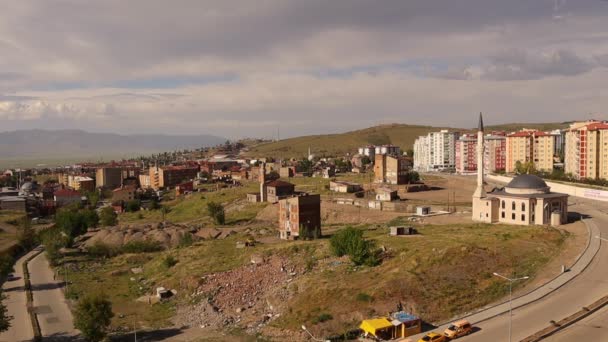 Erzurum Turcji 052021Widok Góry Erzurum Obszar Między Ulicą Bentdibi Ulicą — Wideo stockowe
