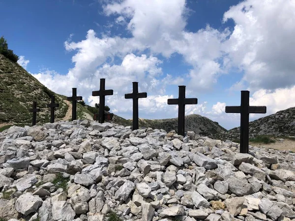 Мемориальное Кладбище Жертв Второй Мировой Войны Галерея Пасуш Италия — стоковое фото