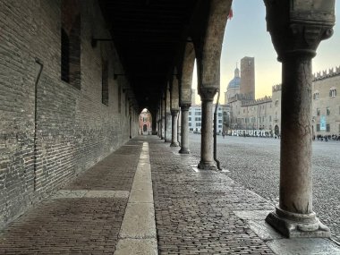 Piazza Sordello ve mimarlık, Mantova, İtalya, Lombardia